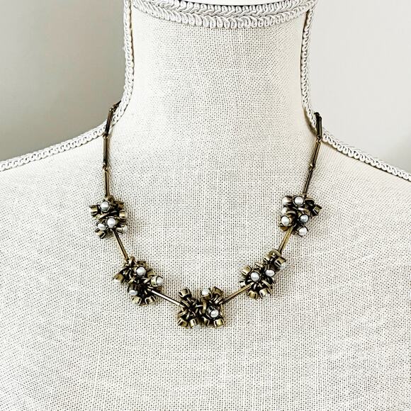 LOFT Crystal and Pearl Cluster Necklace - Picture 5 of 7